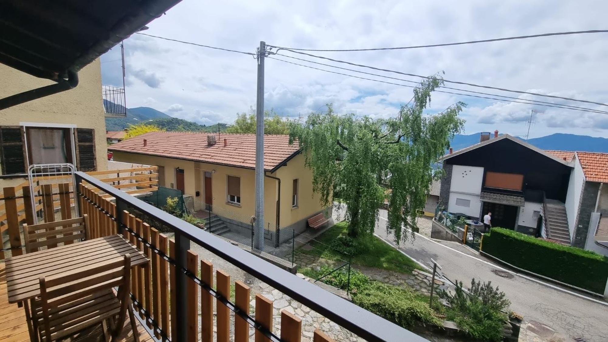 Il Rustico Villa Maccagno Eksteriør bilde
