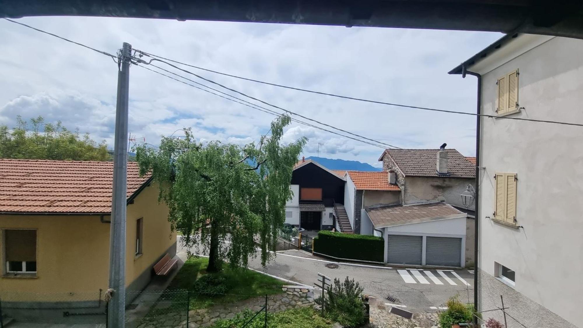 Il Rustico Villa Maccagno Eksteriør bilde